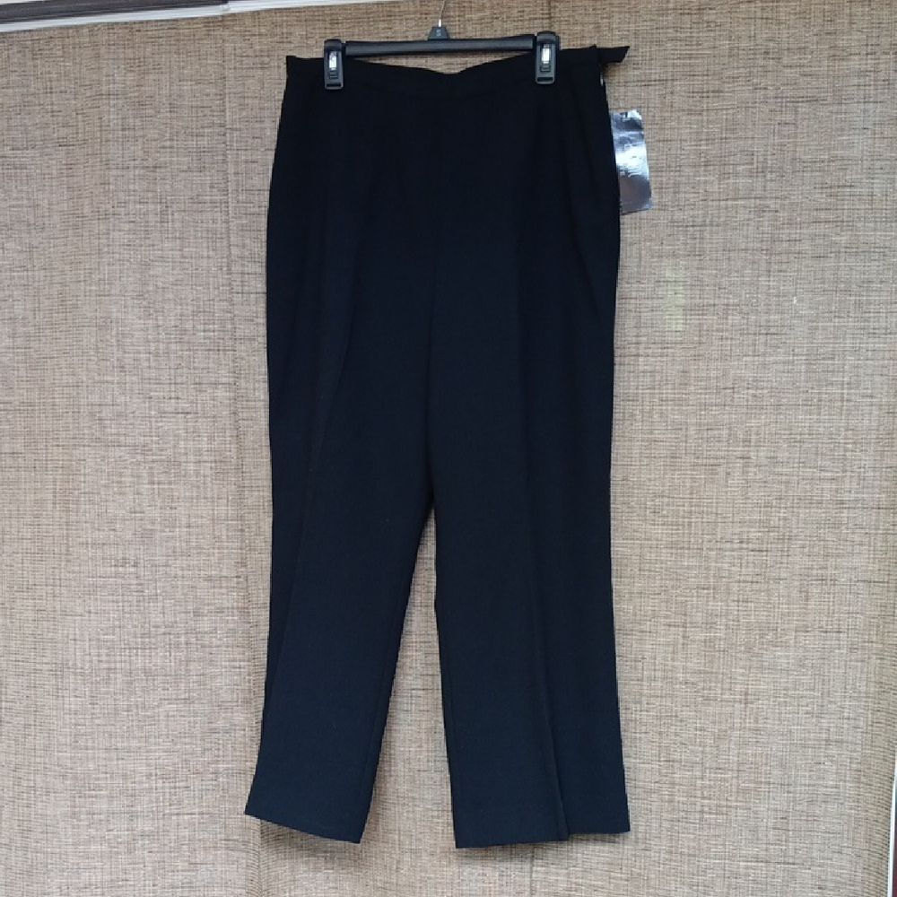 NWT Le Suit Black  Women's Dress Pants